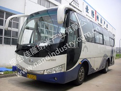 大巴汽車(chē)